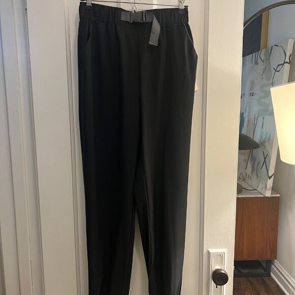 SALE!!!  forever 21 cargo/utility nylon jogger size small - Picture 2 of 9